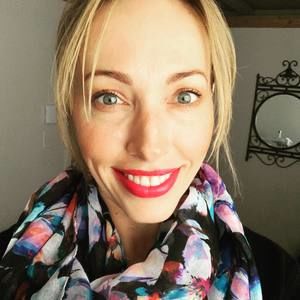 Meet your Posher, Julie